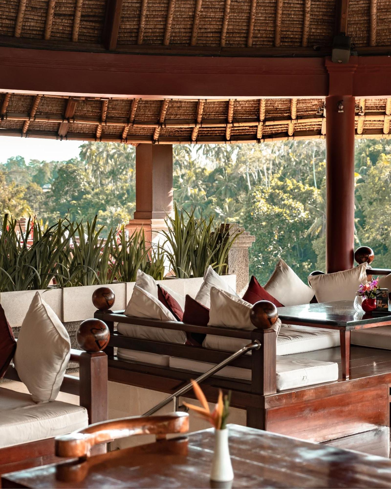 Cascades Suites Ubud Buitenkant foto