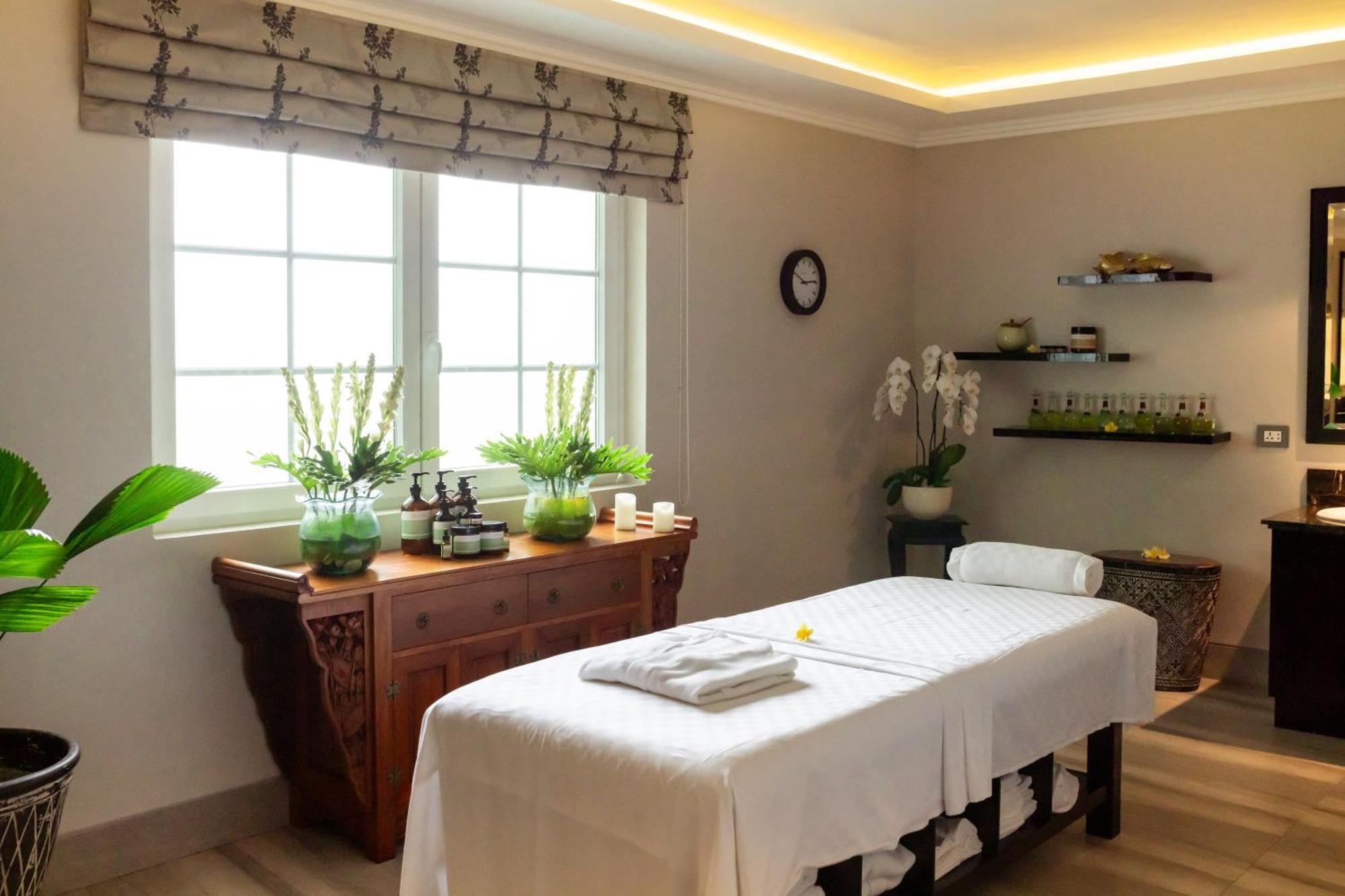 Cascades Suites Ubud Buitenkant foto