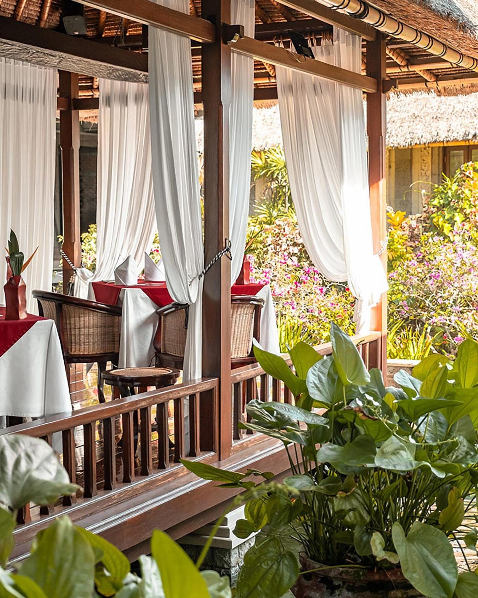 Cascades Suites Ubud Buitenkant foto